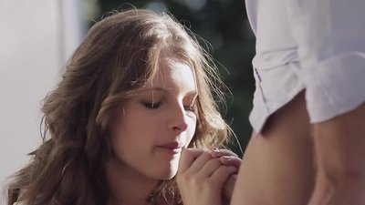 How about a worthwhile looking teen babe who will cocksucker your mind? Liona Levi is a fresh porn sensation from Russia and she receives her feet